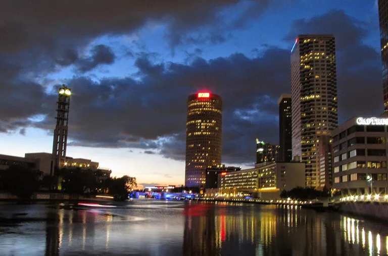 Tampa Riverwalk — Tampa Riverwalk 02