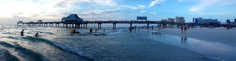 Clearwater-beach-florida-pier-60