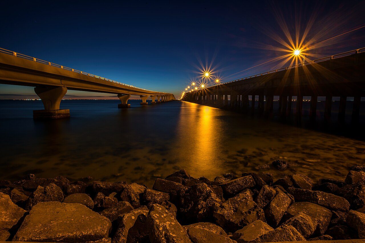 Courtney Campbell Causeway (39272749434)