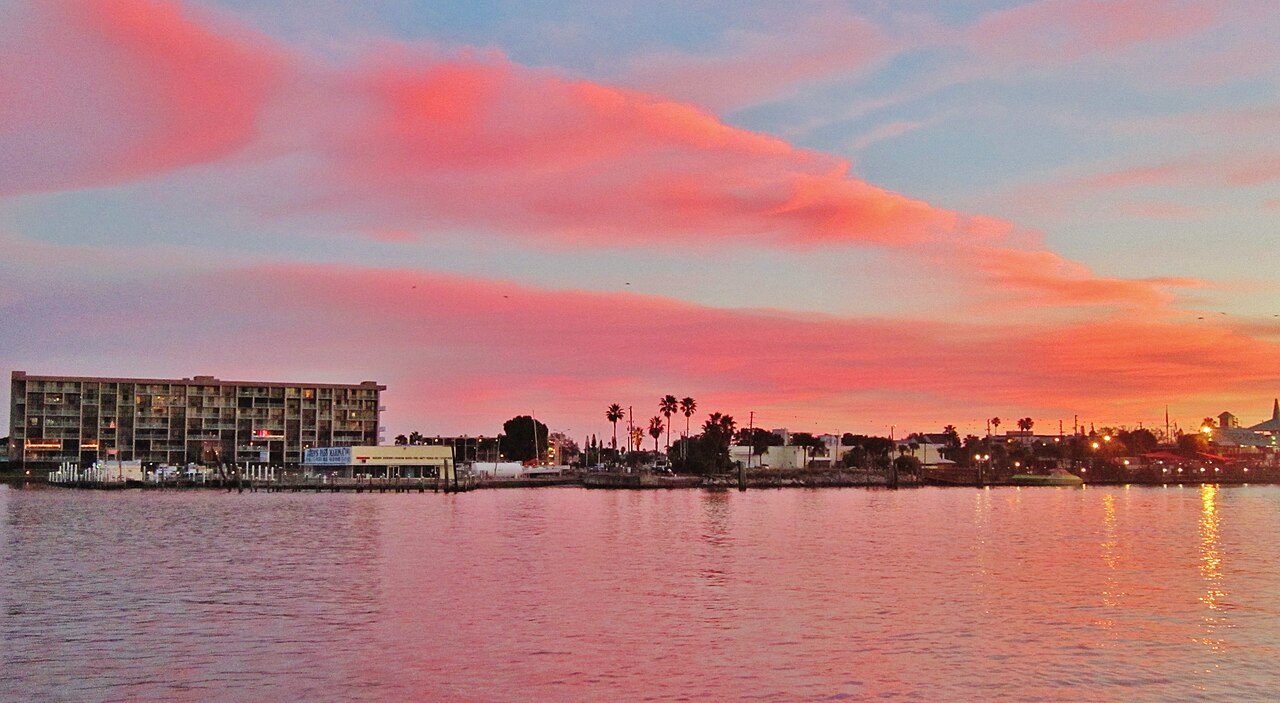 Sunset on John's Pass Madeira Beach, Florida - panoramio
